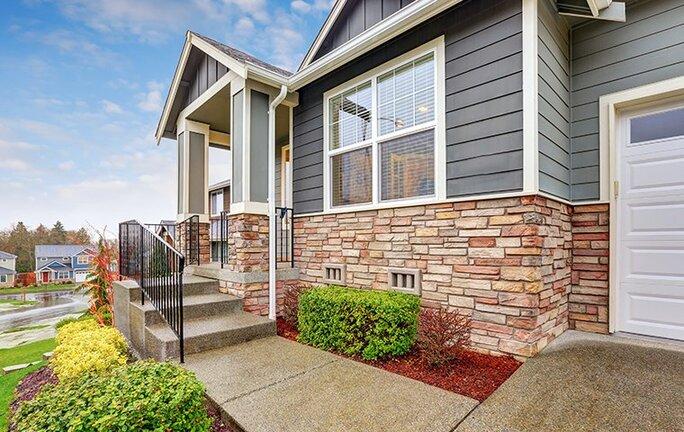 driveway view of a home